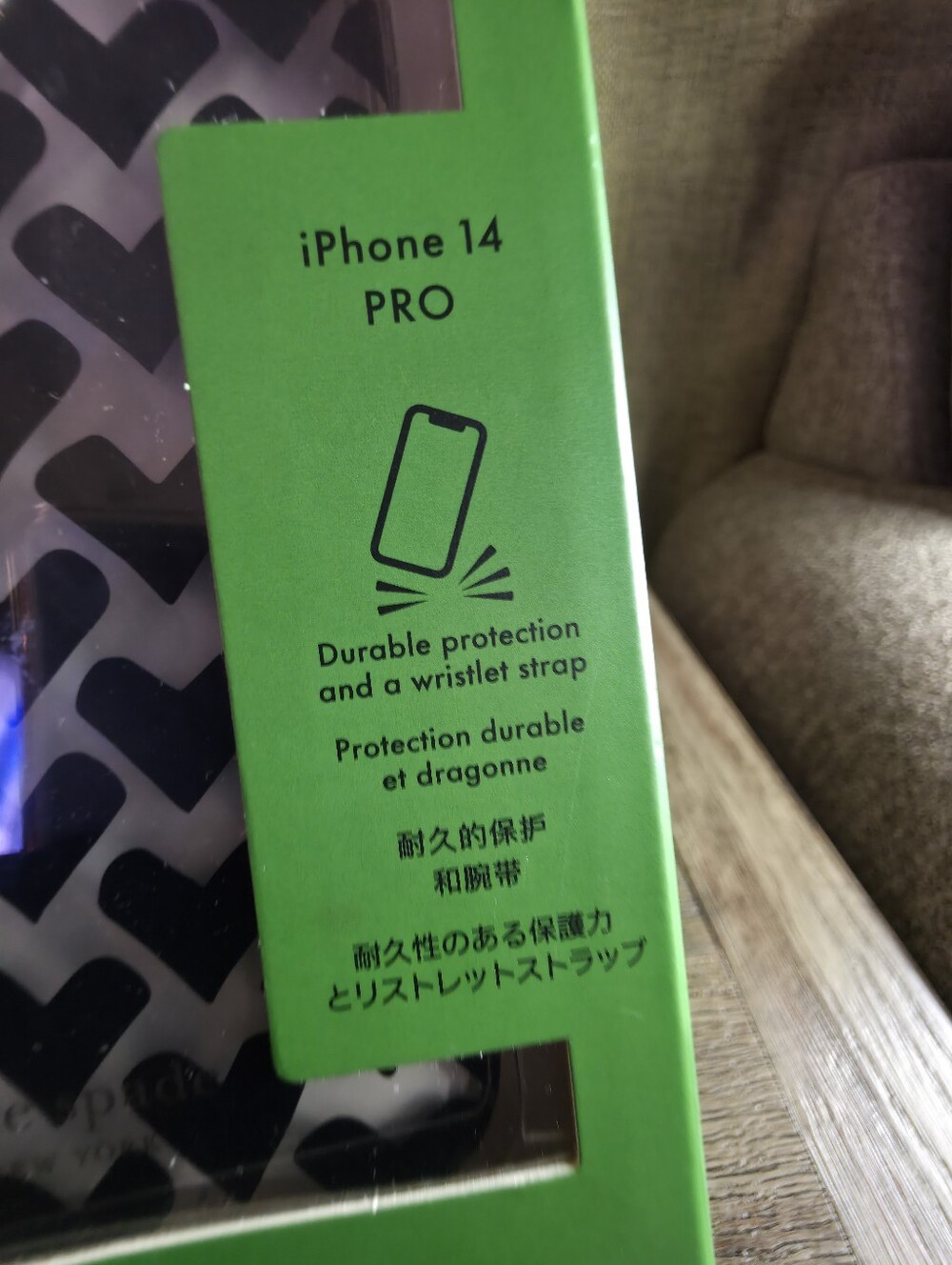 Kate Spade Phone Case 14 Pro - Picture 6 of 6